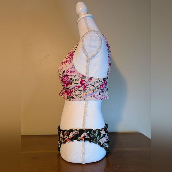 Mossimo Green Pink Floral Ruffle Bikini Top & Bottom - Picture 5 of 16